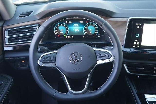 Thumbnail: 2026 Volkswagen Atlas - 12