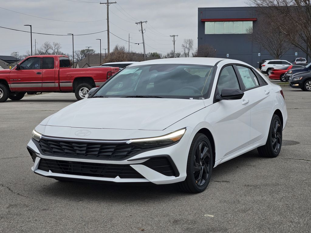 2026 Hyundai Elantra Hybrid