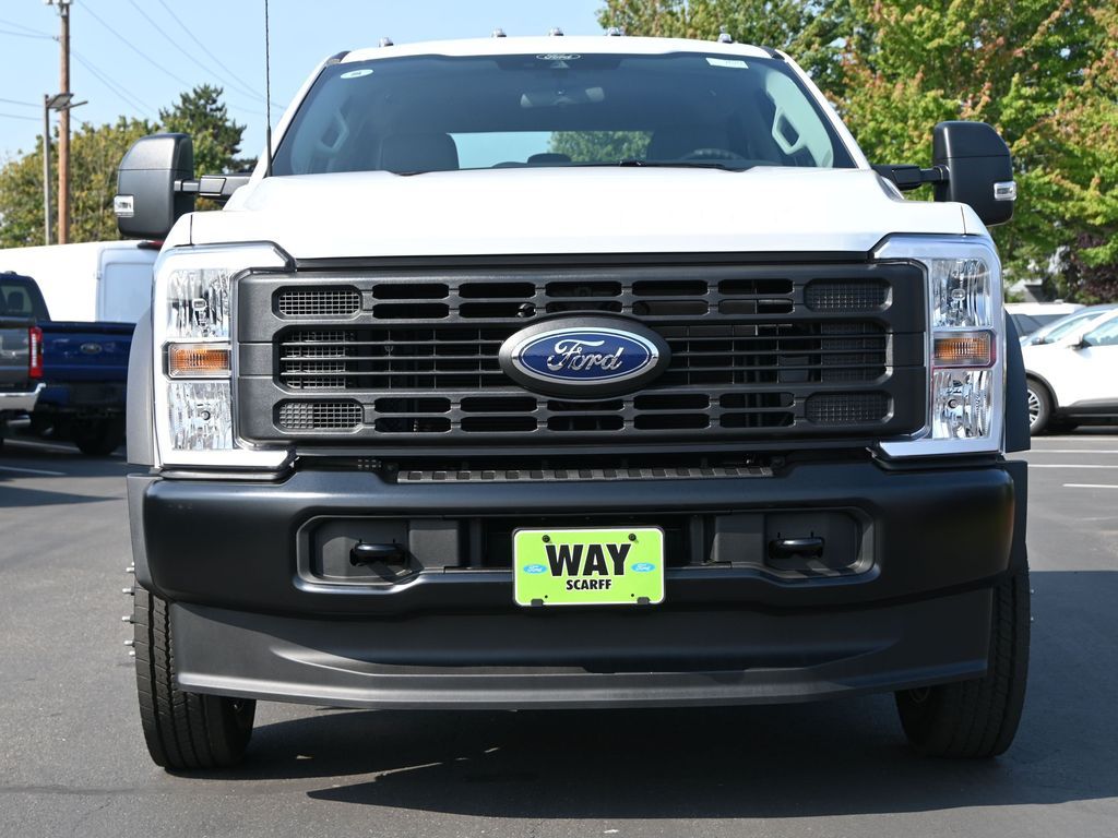 2026 Ford Super Duty F-550 DRW XL