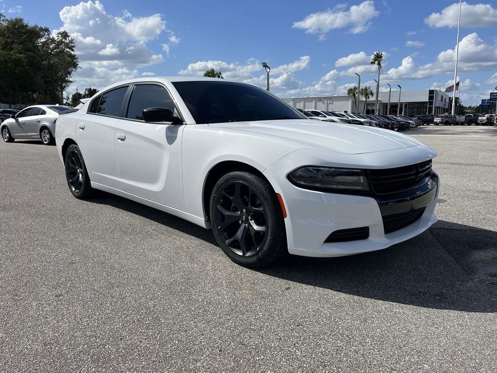 2020 Dodge Charger SXT 2