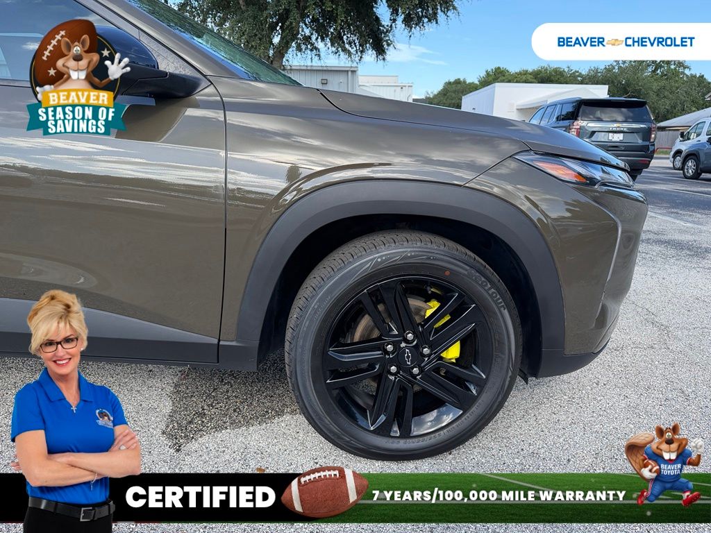Used 2024 Chevrolet Trax SUV
