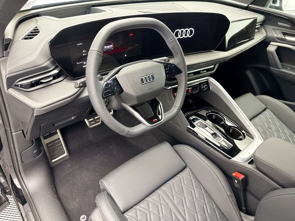 Thumbnail: 2025 Audi SQ5 - 9