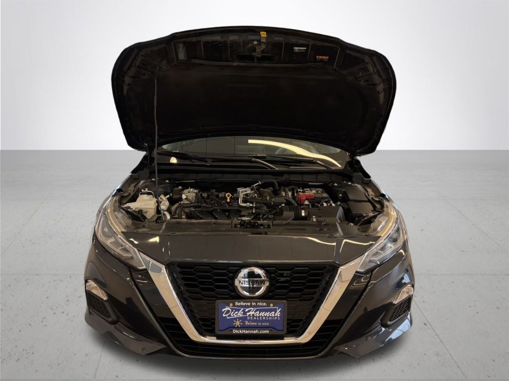 2022 Nissan Altima 2.5 SV