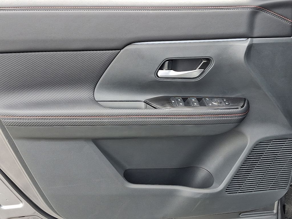 2026 Nissan Kicks — photo 8