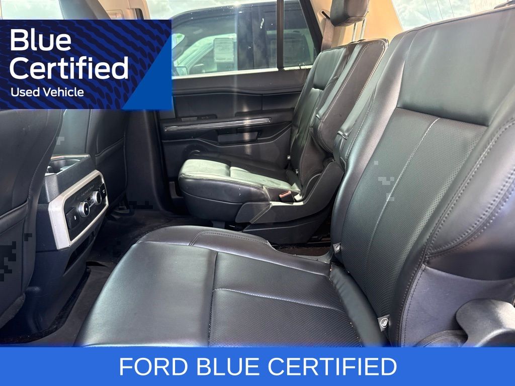 2022 Ford Expedition XLT Red at Community Kia