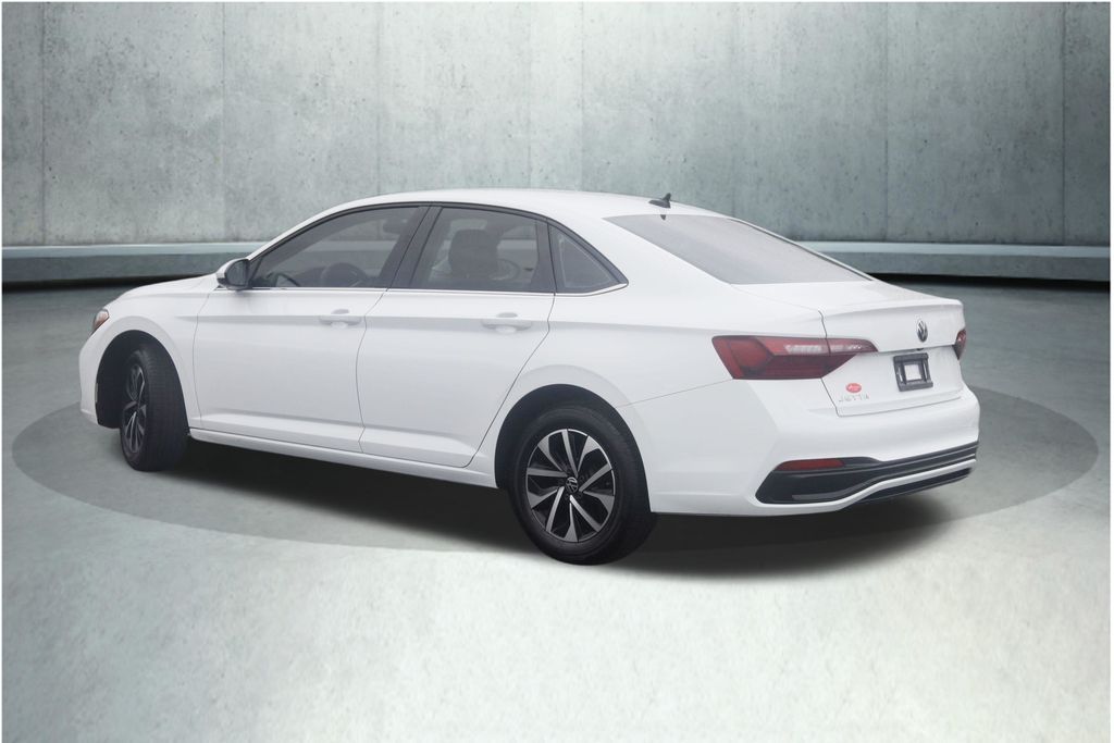 Used 2023 Volkswagen Jetta Sedan