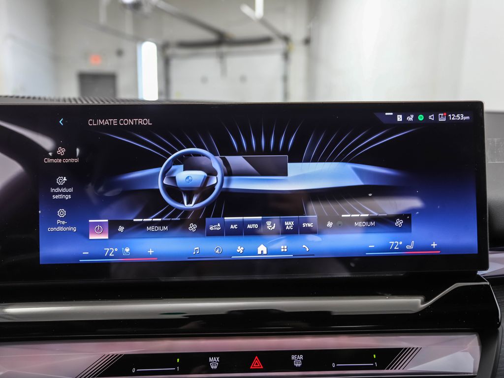 Thumbnail: 2026 BMW 5 Series - 19