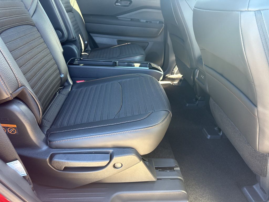 2025 Scarlet Ember Tintcoat Nissan Pathfinder Rock Creek 4X4 SUV