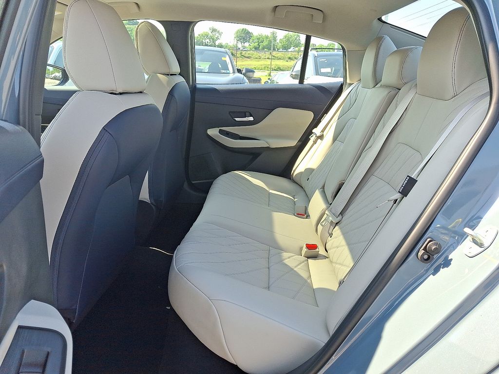 2026 Nissan Sentra — photo 6