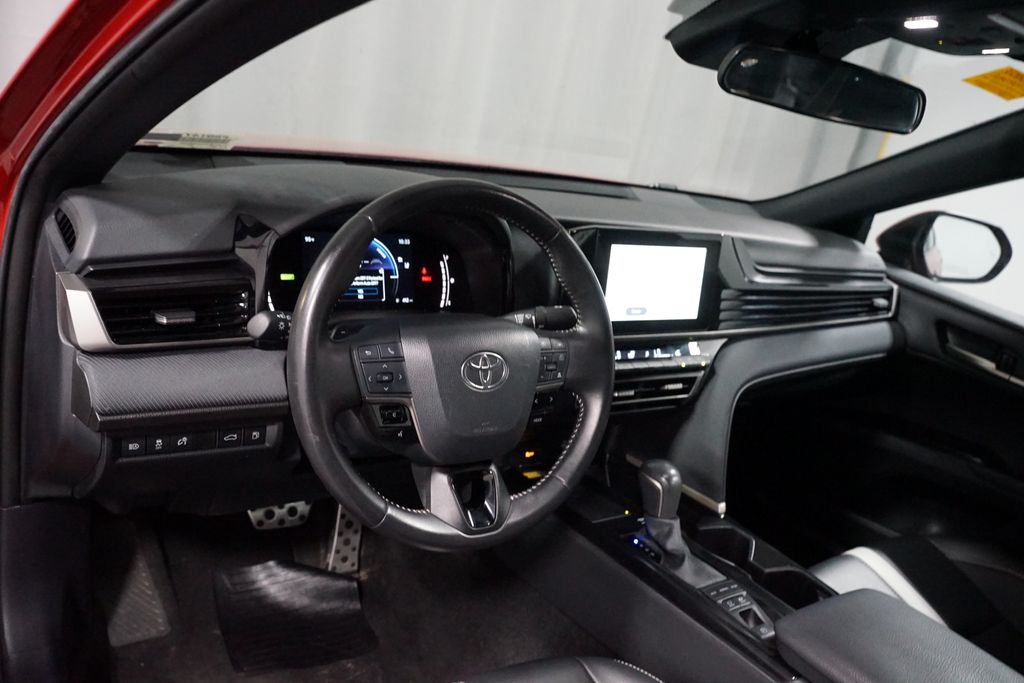 Thumbnail: 2025 Toyota Camry - 7