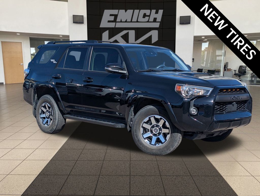 2022 Toyota 4Runner TRD Off-Road Premium