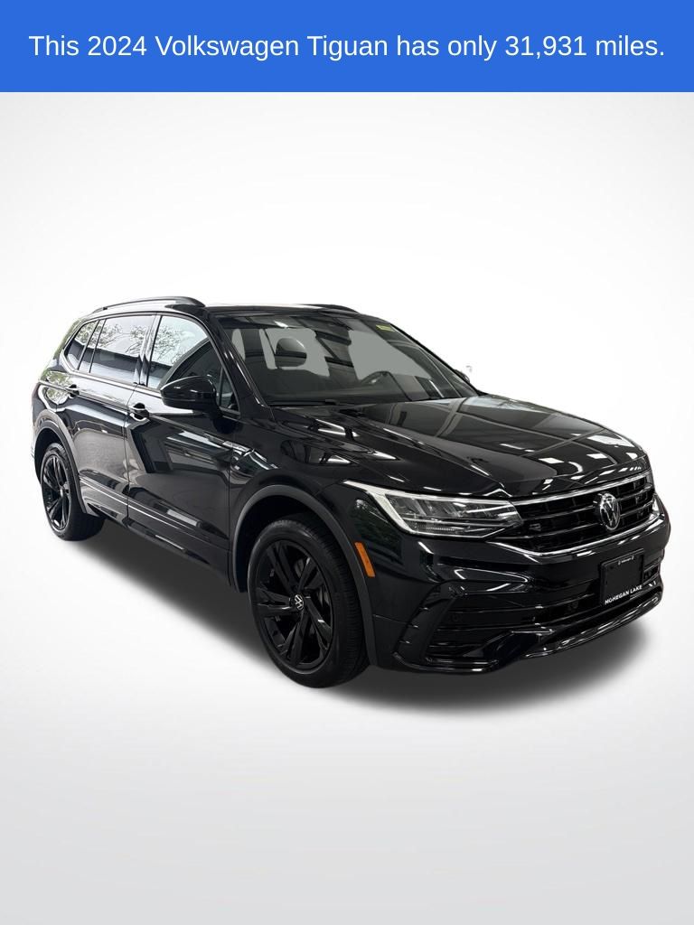 Deep Black 2024 Volkswagen Tiguan SUV / Crossover All-Wheel Drive 8-Speed Automatic