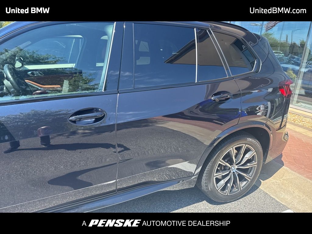 Thumbnail: 2022 BMW X5 - 7