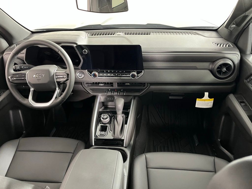 Thumbnail: 2026 Chevrolet Colorado - 16