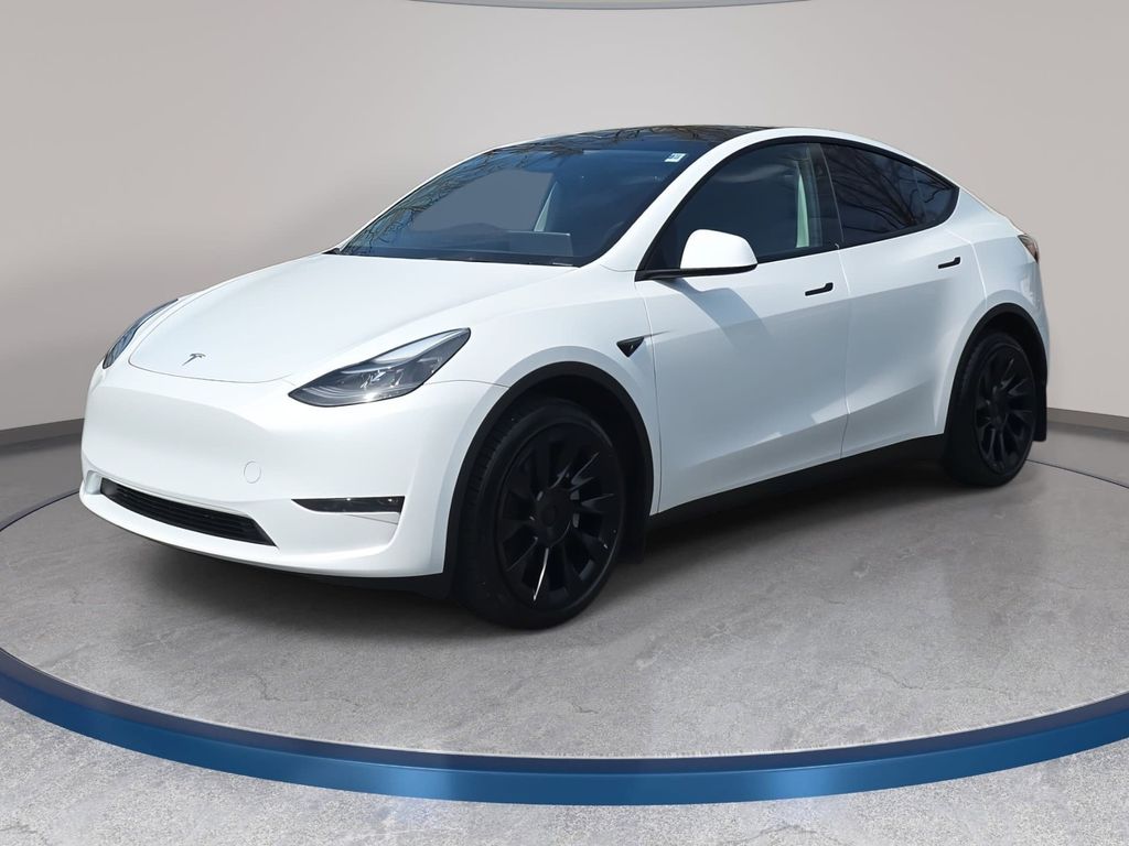 White 2024 Tesla Model Y Long Range AWD SUV / Crossover All-Wheel Drive 1-Speed Automatic