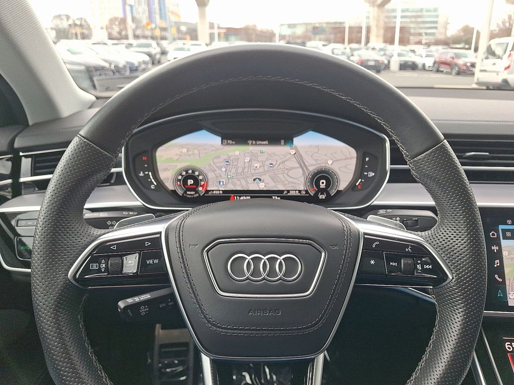 Thumbnail: 2023 Audi S8 - 20