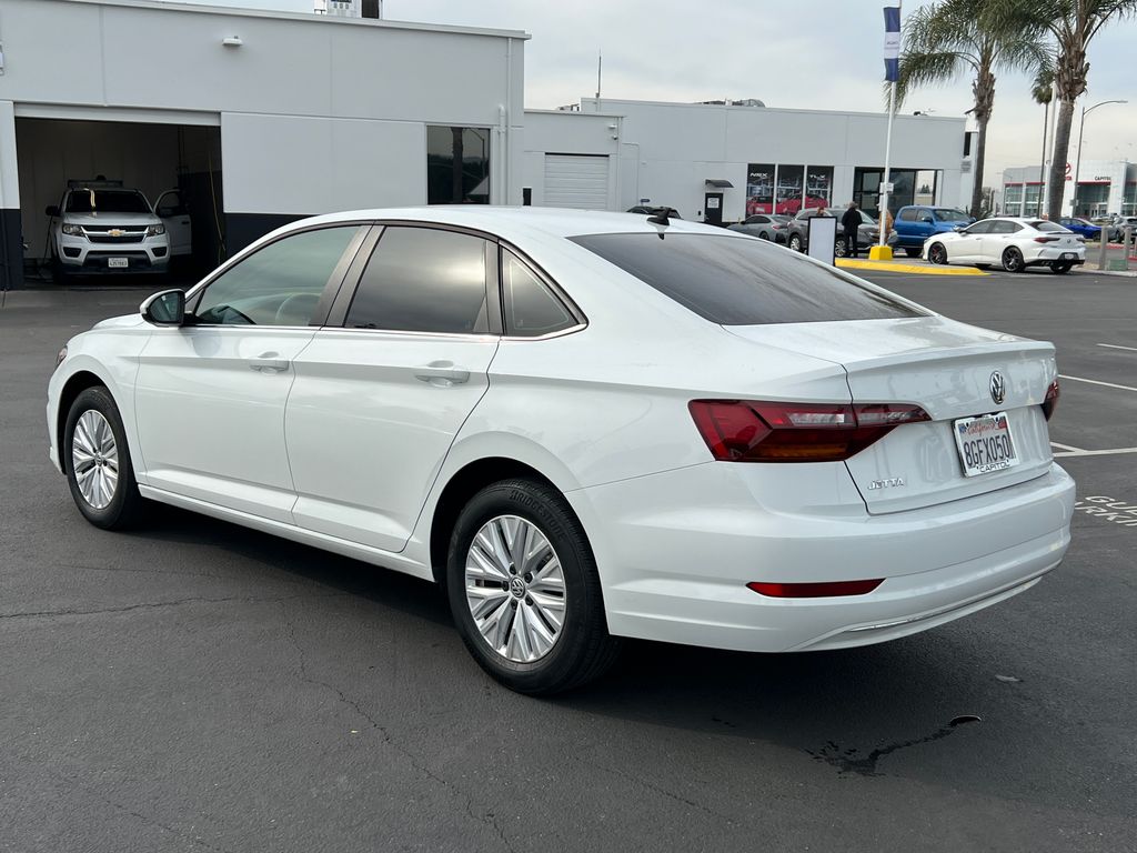 Thumbnail: 2019 Volkswagen Jetta - 8