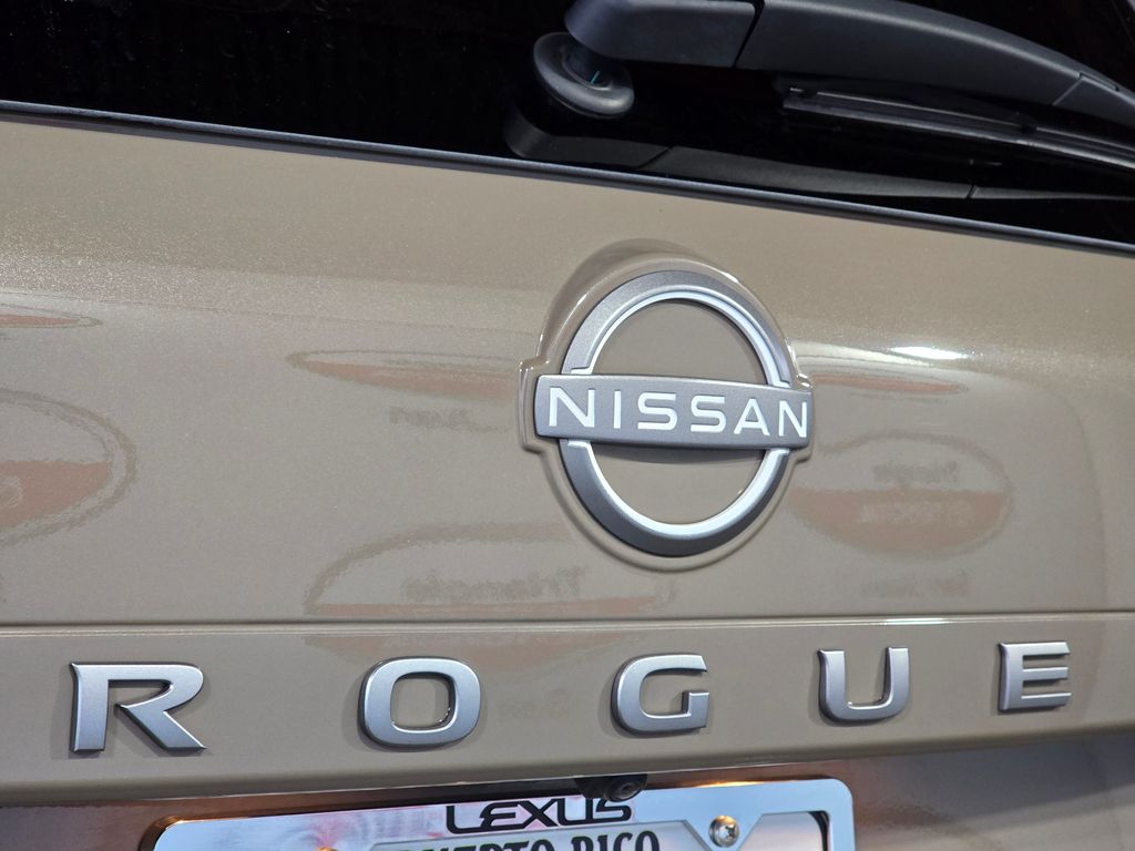 Thumbnail: 2025 Nissan Rogue - 11