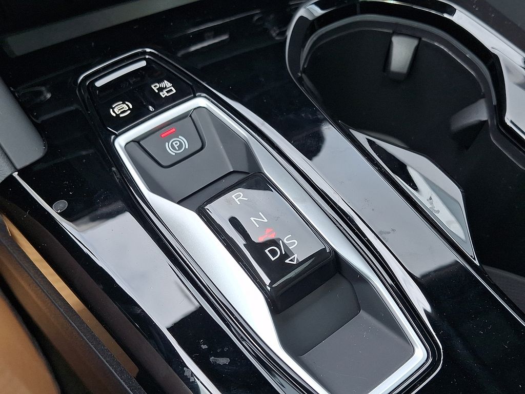 Thumbnail: 2026 Audi Q5 - 12