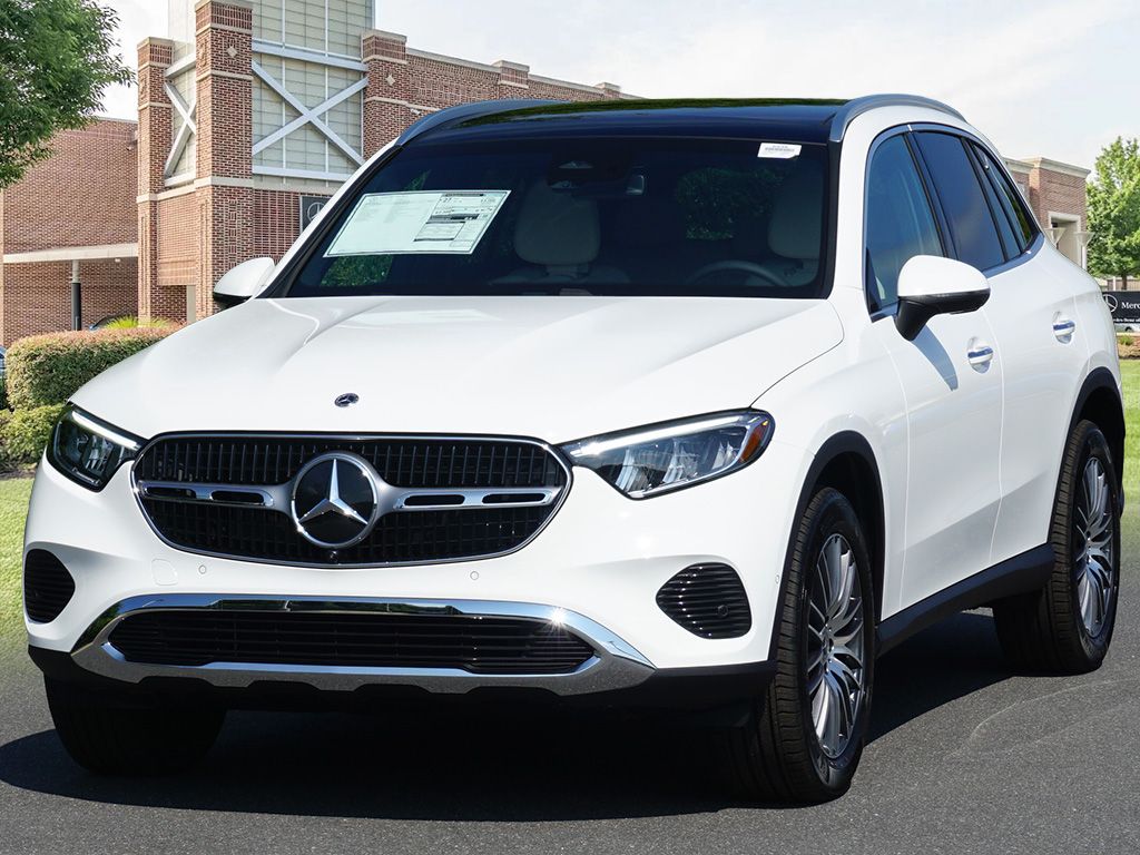 Thumbnail: 2026 Mercedes-Benz GLC - 4