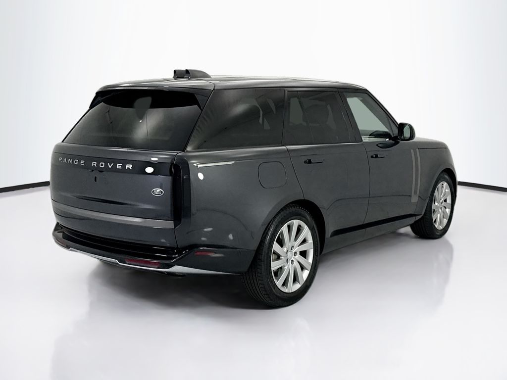 Thumbnail: 2023 Land Rover Range Rover - 5
