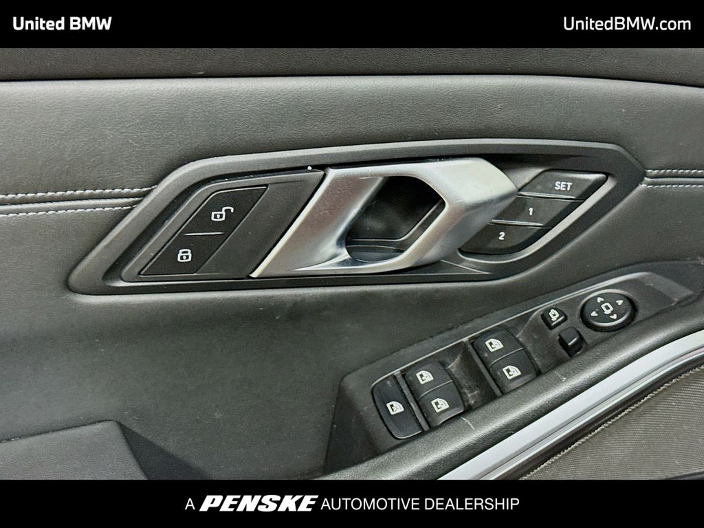 Thumbnail: 2024 BMW M3 - 3