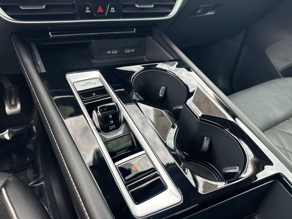 Thumbnail: 2024 Volkswagen Atlas - 22