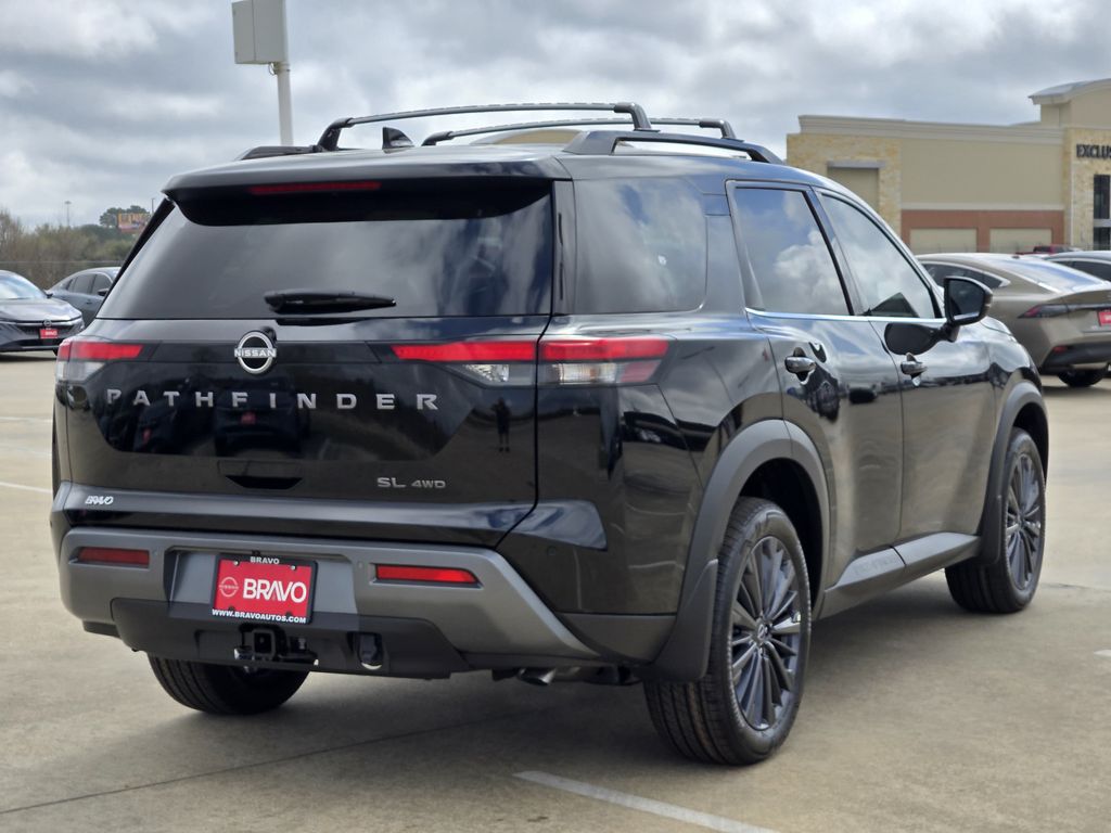 2026 Nissan Pathfinder SL - 2