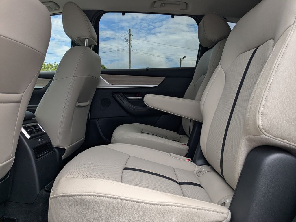 2025 Mazda CX-90 3.3 Turbo Preferred