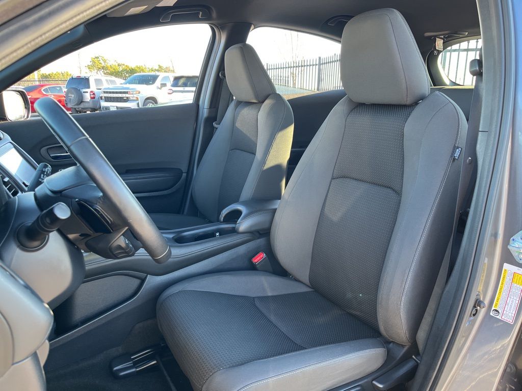 Thumbnail: 2022 Honda HR-V - 16