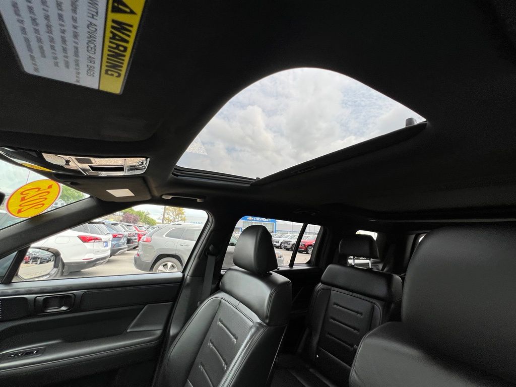 Used 2025 Hyundai Santa Fe SUV