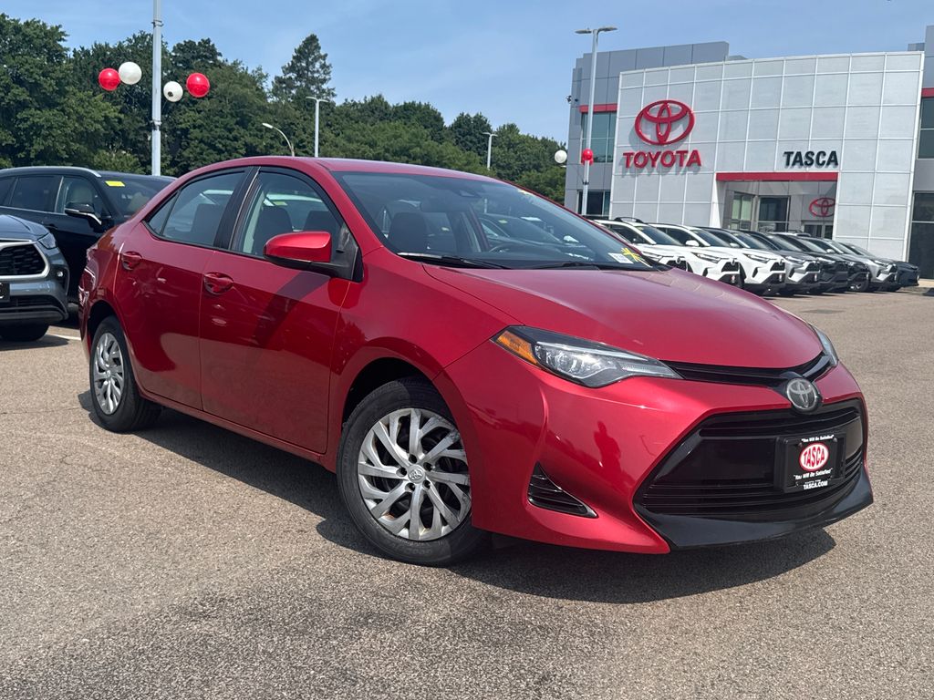 Barcelona Red Metallic 2018 Toyota Corolla Sedan Front-Wheel Drive Continuously Variable Transmission