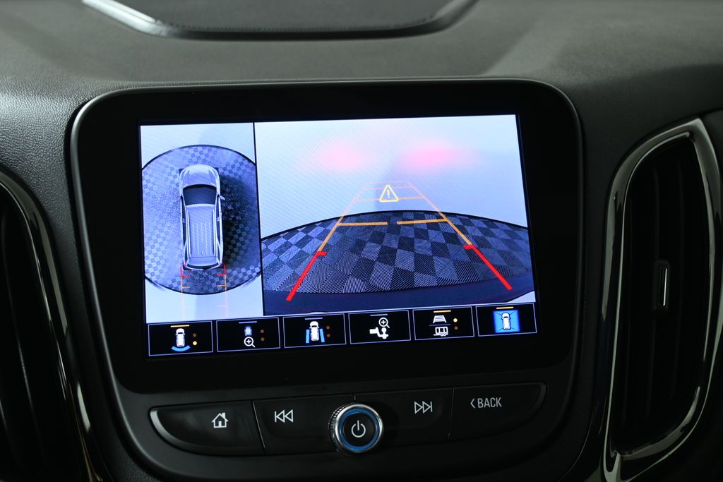 Thumbnail: 2022 Chevrolet Equinox - 22