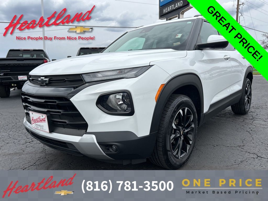 Summit White 2022 Chevrolet Trailblazer LT AWD SUV / Crossover Four-Wheel Drive 9-Speed Automatic