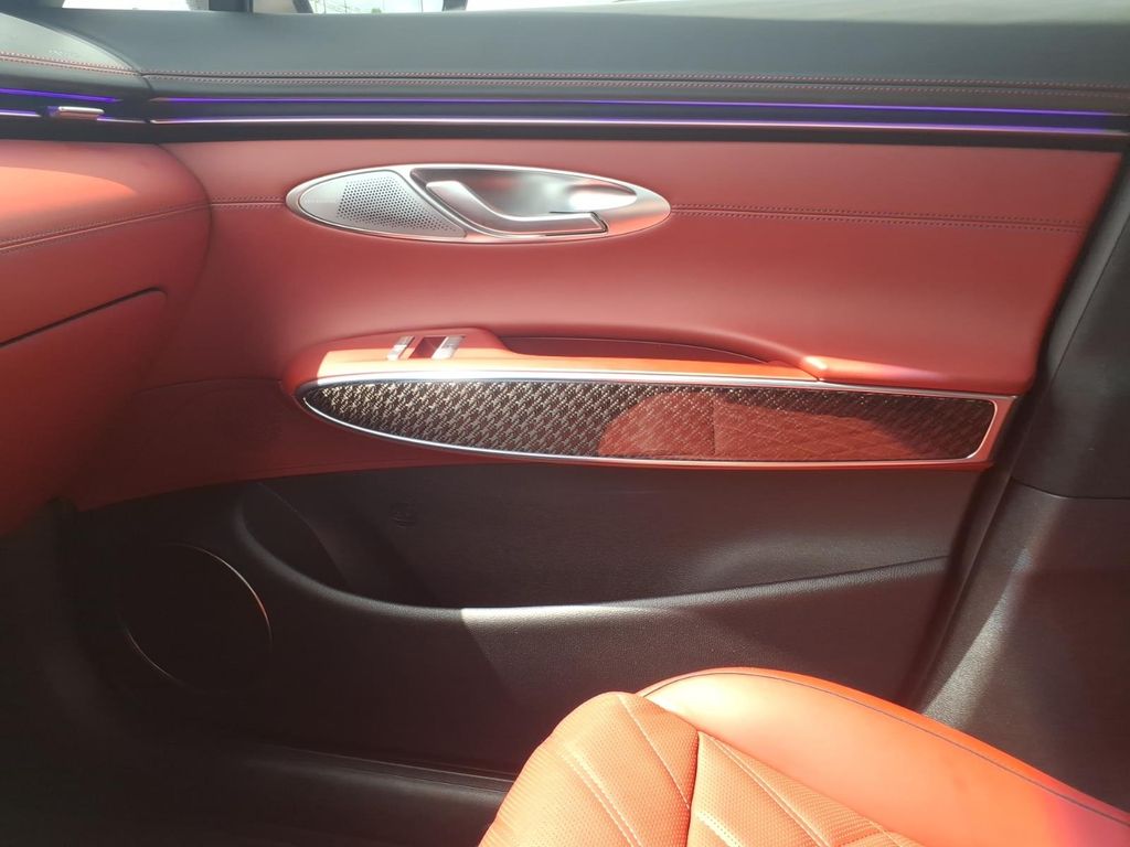 New 2026 Genesis GV70 SUV