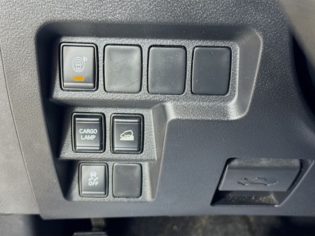 Used Car 2023 Nissan Frontier  S For Sale Under $30,000 In Austin, Texas