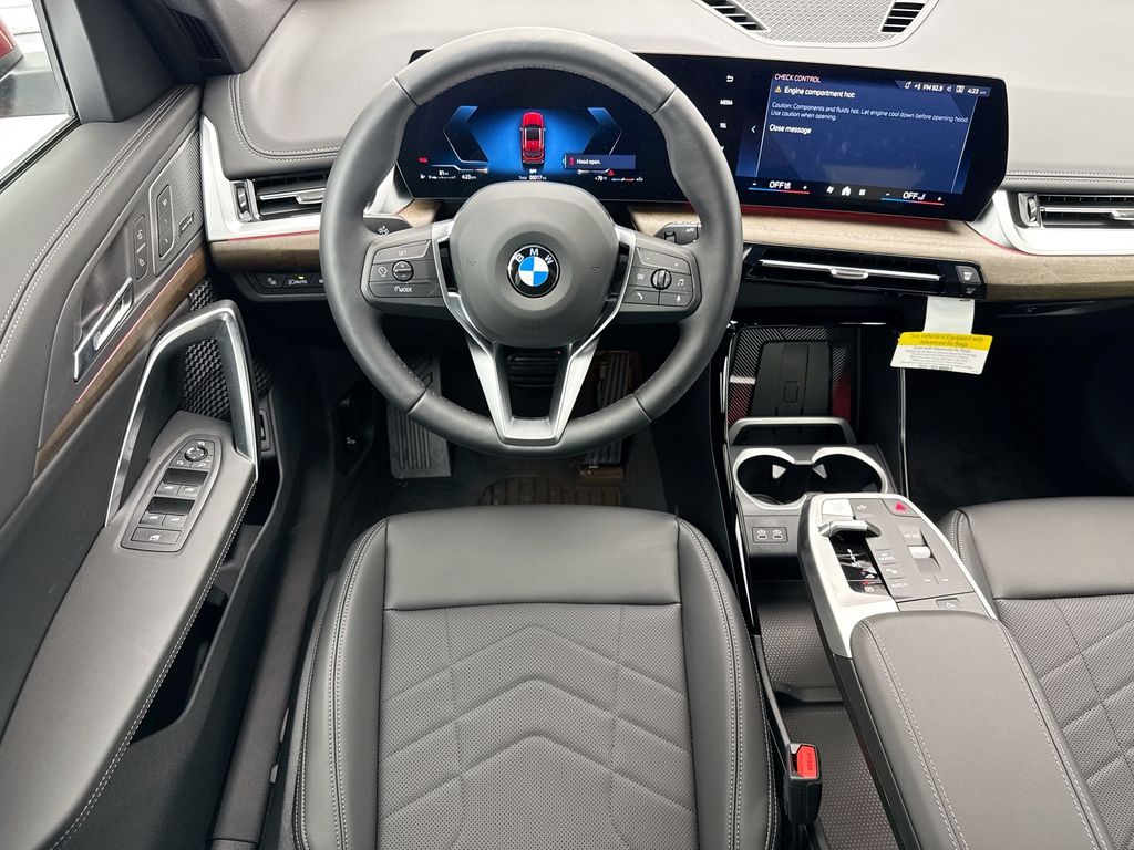 Thumbnail: 2026 BMW X1 - 10