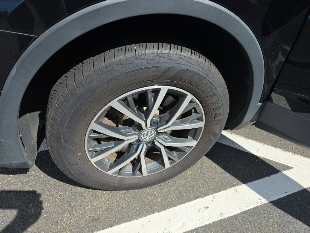 2021 Volkswagen Tiguan 2.0T S Deep Black - Grieco Acura - Image 10