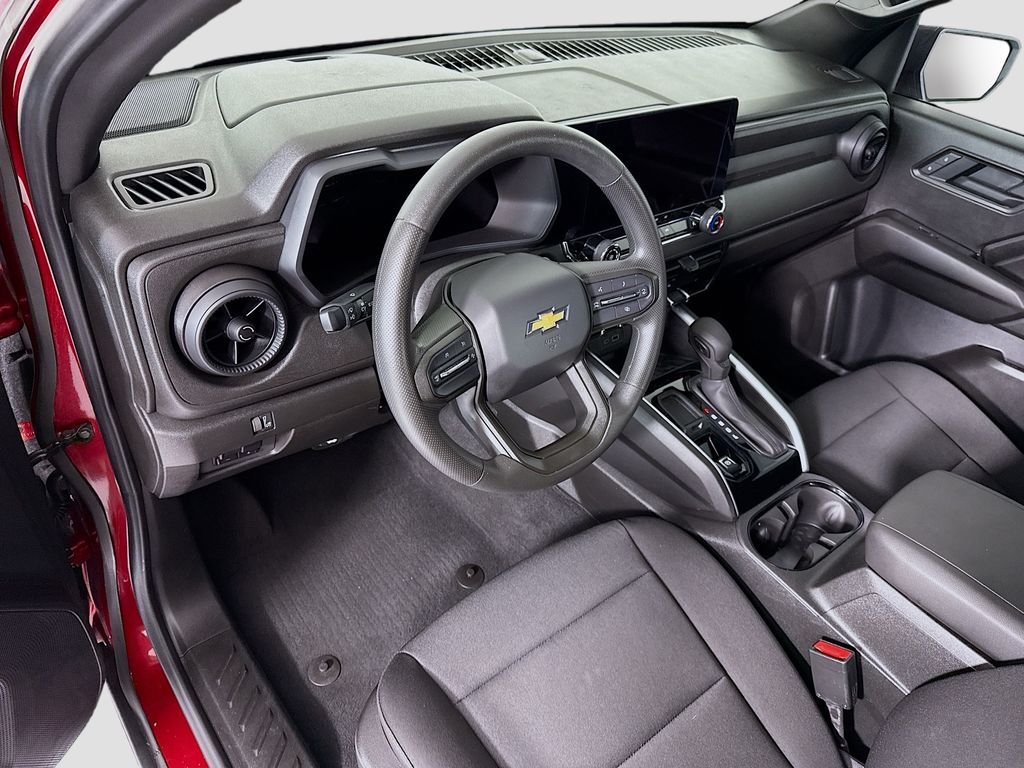 Thumbnail: 2025 Chevrolet Colorado - 9