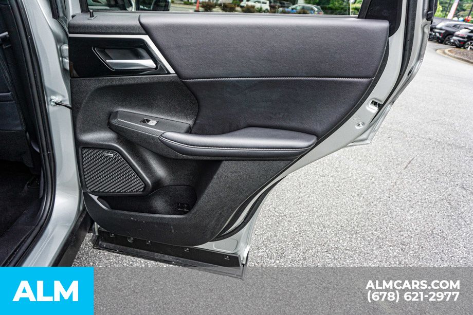 Used 2025 Silver Mitsubishi SE image 57