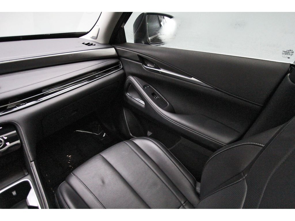 2024 INFINITI QX60 LUXE Black at Central Houston Nissan