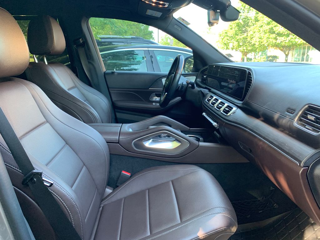 Thumbnail: 2021 Mercedes-Benz GLS - 25