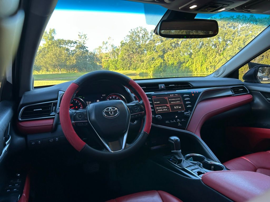 Thumbnail: 2020 Toyota Camry - 12