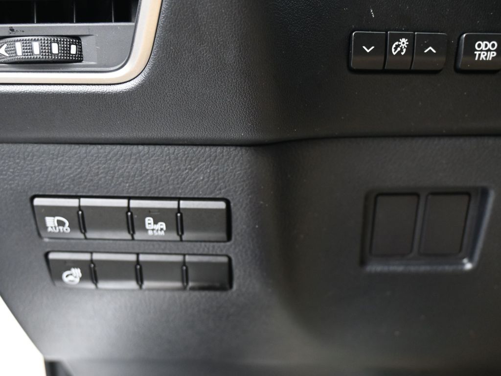 Used 2021 Eminent White Pearl Lexus 300 F Sport image 16