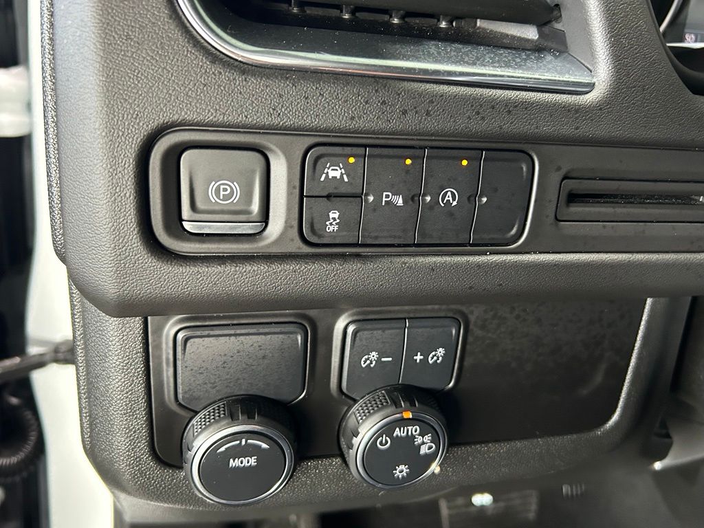 Used 2023 Summit White Chevrolet LS image 19