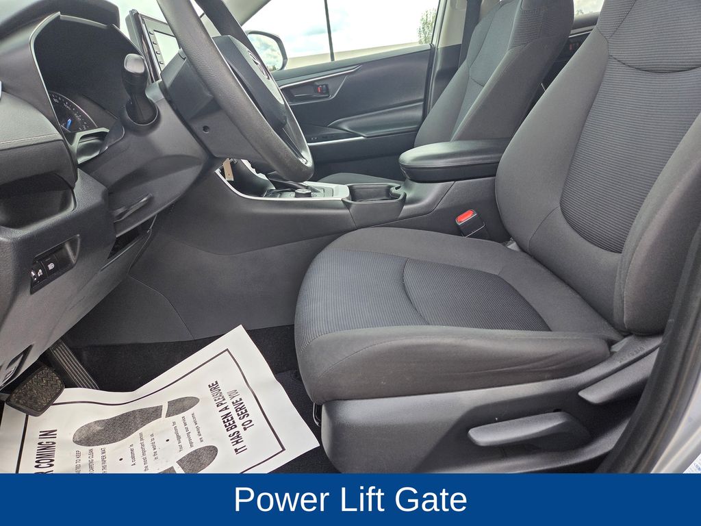 2019 Toyota RAV4 Hybrid LE