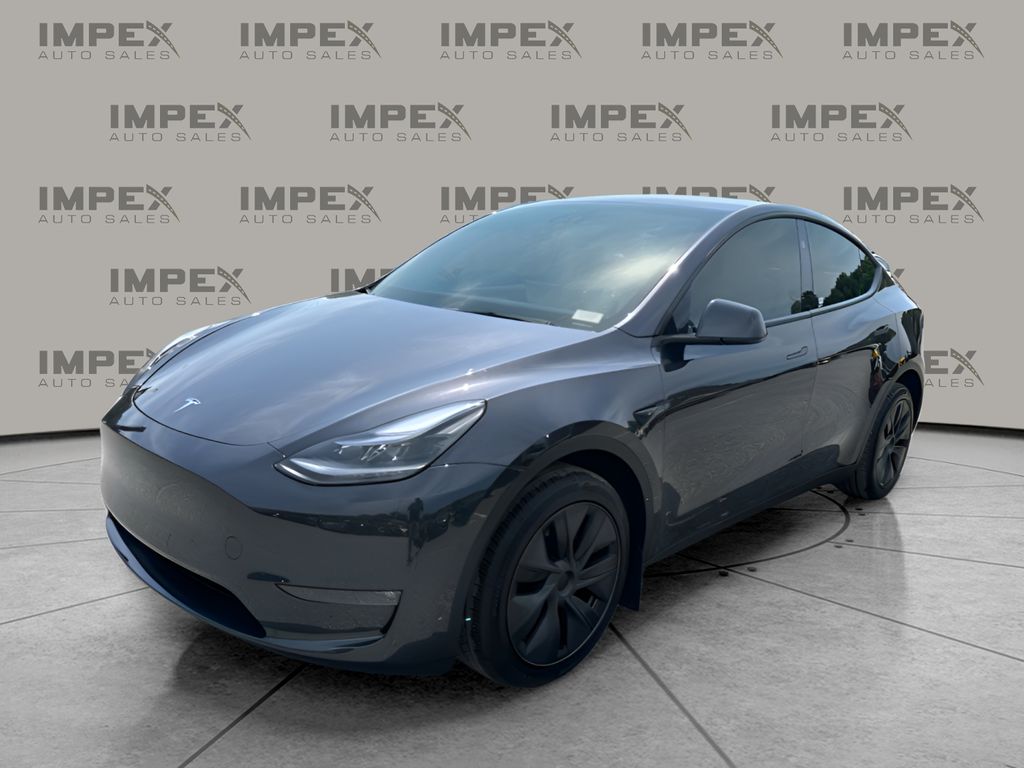 2024 Tesla Model Y Long Range Dual Motor All-Wheel Drive's photo