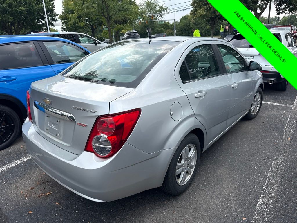 Used 2013 Silver Chevrolet LT image 7