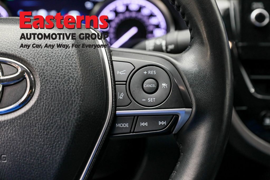 Used 2023 Silver Toyota XLE image 16