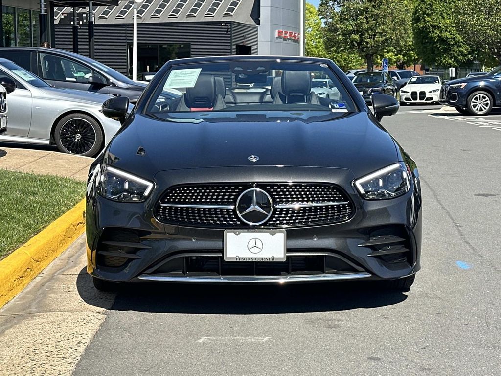 Thumbnail: 2023 Mercedes-Benz E-Class - 22